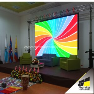Pantalla LED 4x3 con Planta Santa Marta